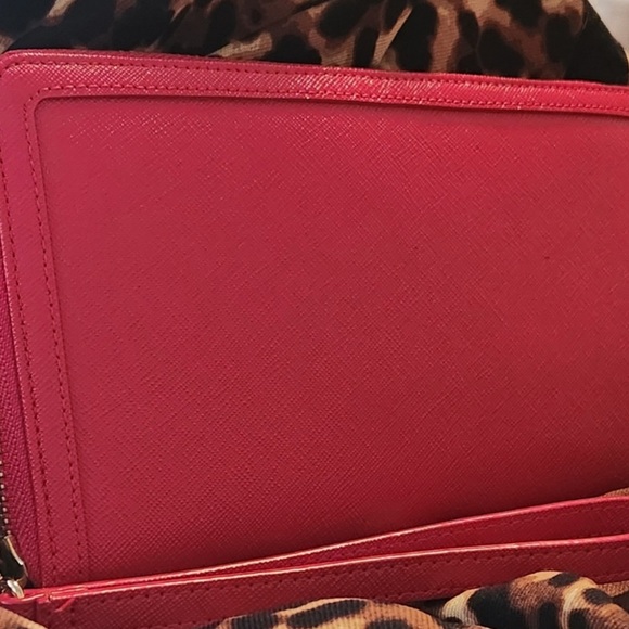 EUC halogen saffiano leather wallet - Picture 9 of 9